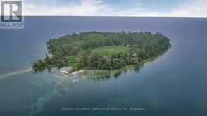 1000 STRAWBERRY ISLAND | Orillia Ontario | Slide Image Two