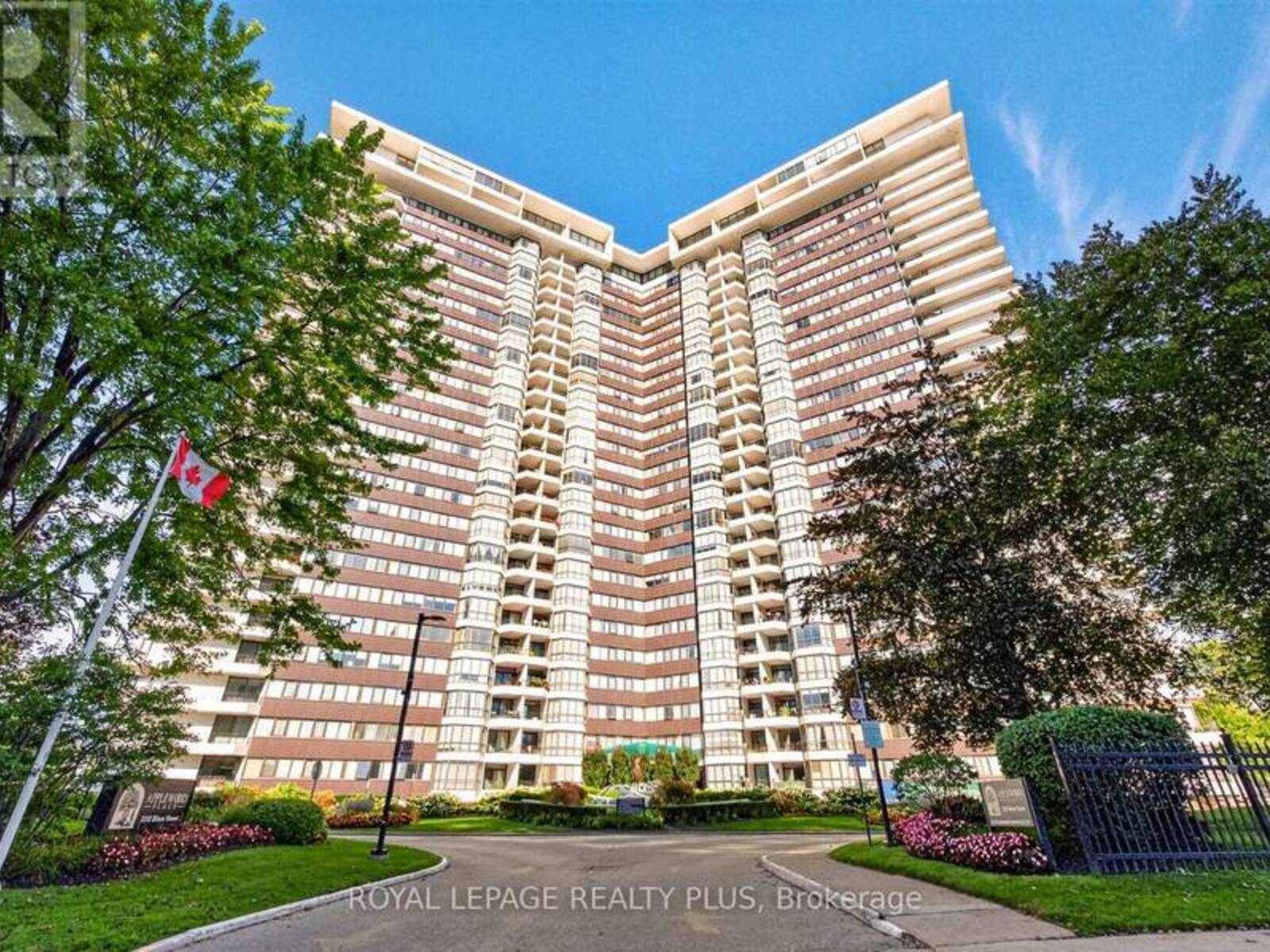 1608 - 1333 BLOOR STREET, Mississauga, Ontario L4Y 3T6