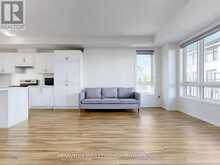 35 THOMAS ARMSTRONG LANE | Richmond Hill Ontario | Slide Image Three