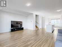 35 THOMAS ARMSTRONG LANE | Richmond Hill Ontario | Slide Image Six