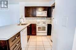 1008 - 30 GRAND TRUNK CRESCENT | Toronto Ontario | Slide Image Ten