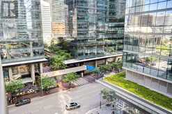 1008 - 30 GRAND TRUNK CRESCENT | Toronto Ontario | Slide Image Twenty-six