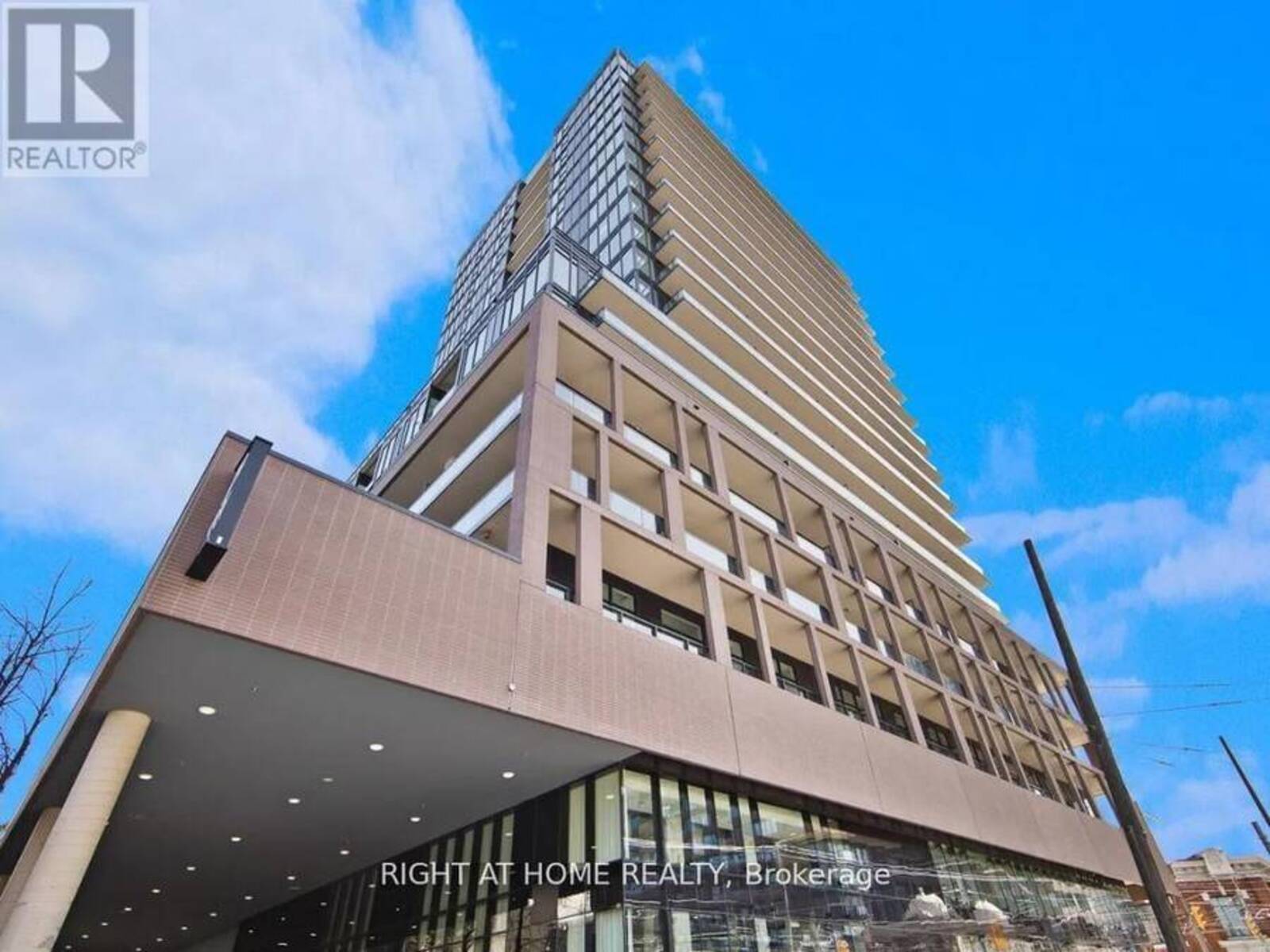 1602 - 285 DUFFERIN STREET, Toronto, Ontario M6K 1E6