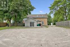 344 QUEEN STREET W | Cambridge Ontario | Slide Image Thirty-four