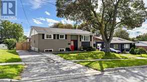 938 GREENWOOD CRESCENT | Whitby Ontario | Slide Image Ten