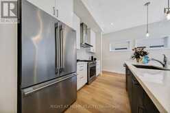 62 INGERSOLL LANE | Richmond Hill Ontario | Slide Image Ten