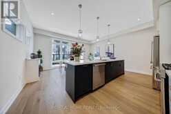62 INGERSOLL LANE | Richmond Hill Ontario | Slide Image Thirteen