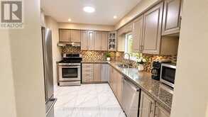 40 MORADO COURT | Brampton Ontario | Slide Image Twelve