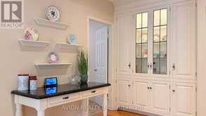 2068 NIPIGON DRIVE | Oakville Ontario | Slide Image Eleven