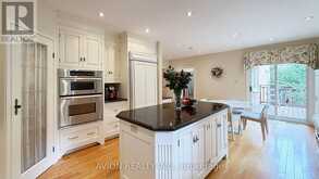 2068 NIPIGON DRIVE | Oakville Ontario | Slide Image Thirteen
