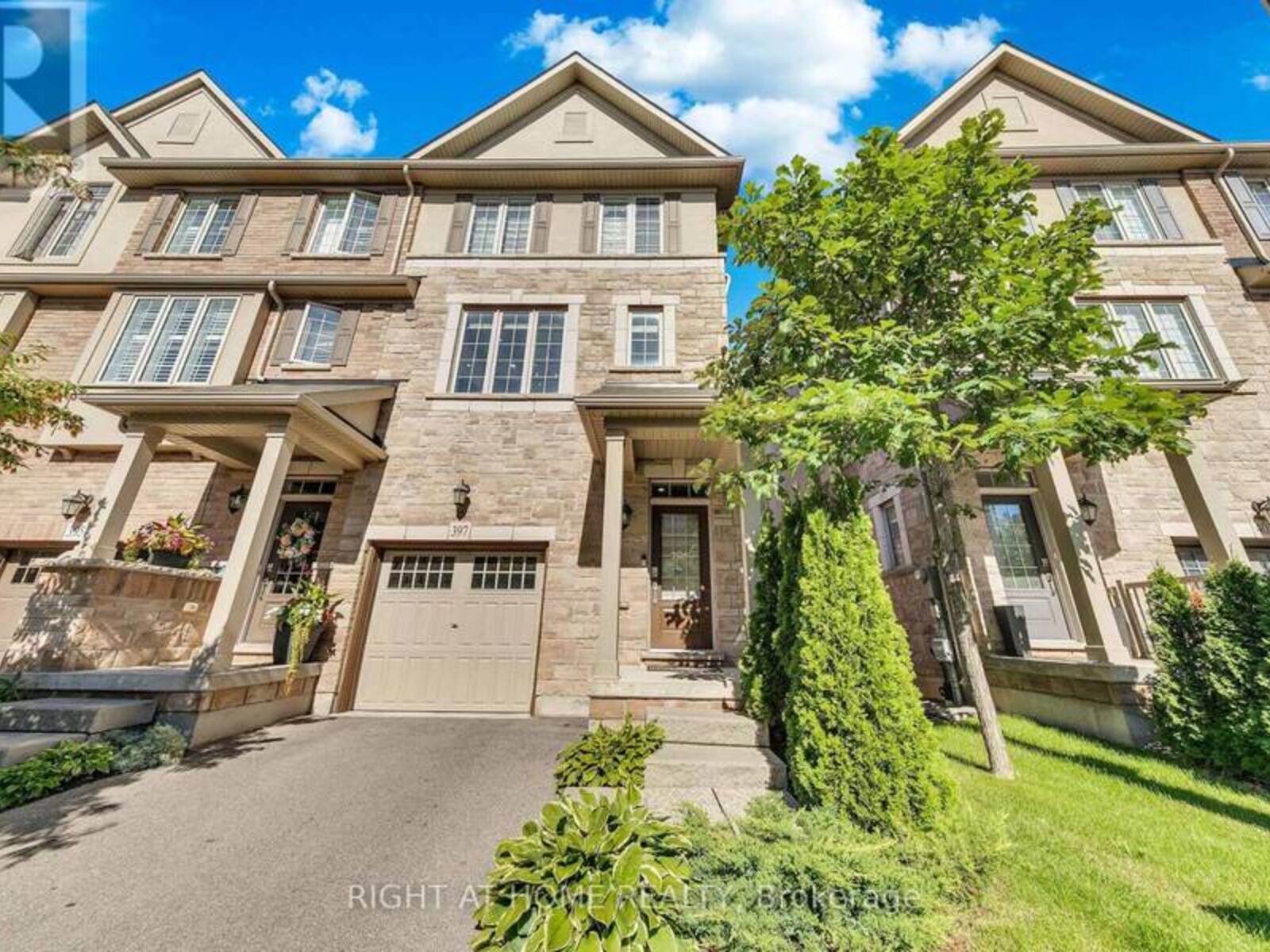 397 HARDWICK COMMON, Oakville, Ontario L6H 0P7