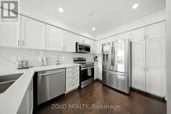 106 ROSANNA CRESCENT | Vaughan Ontario | Slide Image Eight