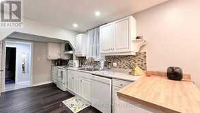 16 EAST STREET E | St. Catharines Ontario | Slide Image Nine