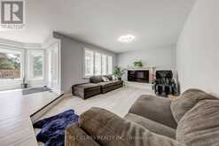 449 ALEX DONER DRIVE | Newmarket Ontario | Slide Image Eleven
