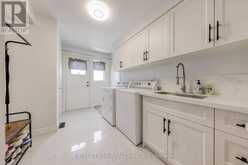 449 ALEX DONER DRIVE | Newmarket Ontario | Slide Image Nineteen
