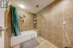 449 ALEX DONER DRIVE | Newmarket Ontario | Slide Image Forty