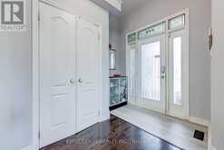 449 ALEX DONER DRIVE | Newmarket Ontario | Slide Image Four