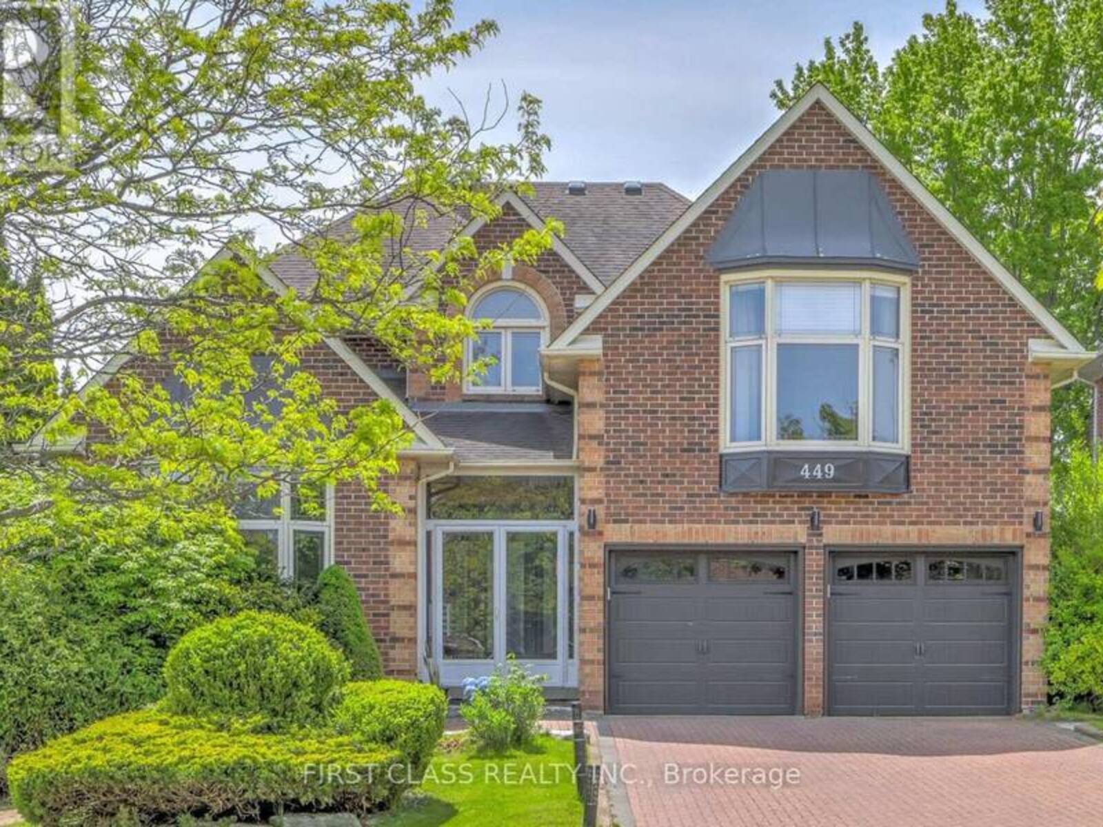 449 ALEX DONER DRIVE, Newmarket, Ontario L3X 1C3