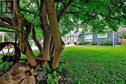 779 SHEPPARD AVENUE | Georgina Ontario | Slide Image Three