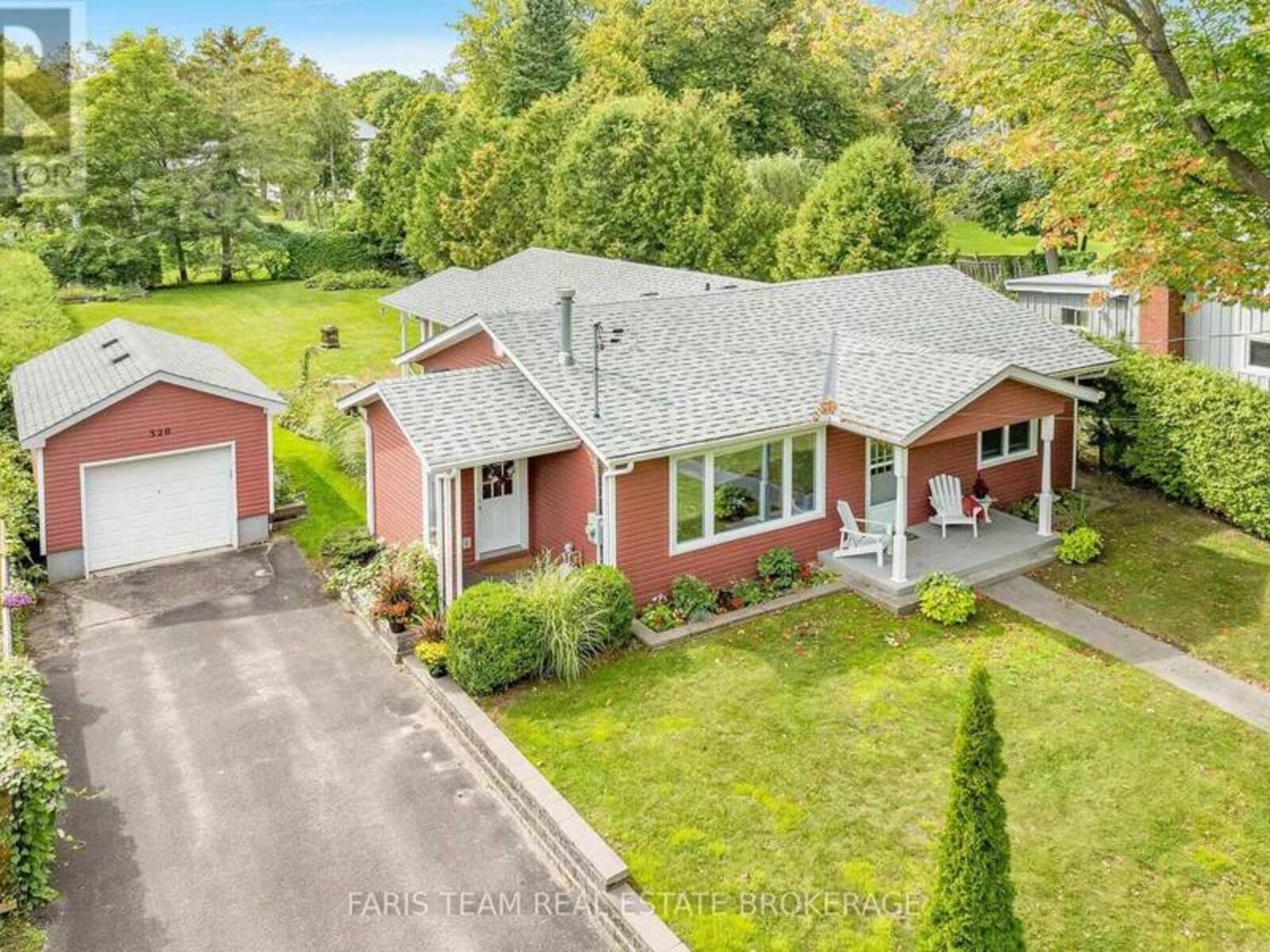 320 CHERRY STREET, Waubaushene, Ontario L0K 2C0