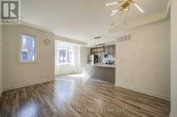83 - 370 RED MAPLE ROAD | Richmond Hill Ontario | Slide Image Four