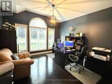 49 SHORE CRESCENT | Georgina Ontario | Slide Image Eighteen
