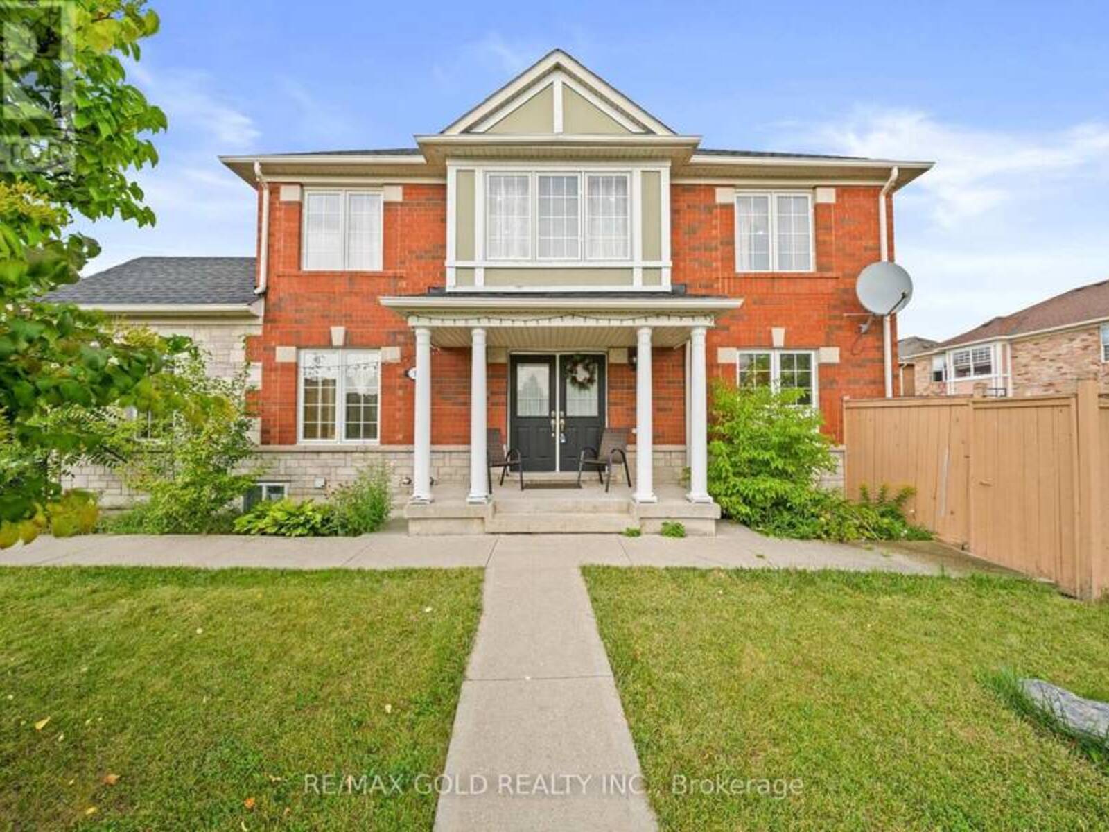 1 SLIPNEEDLE STREET, Brampton, Ontario L6S 6L4