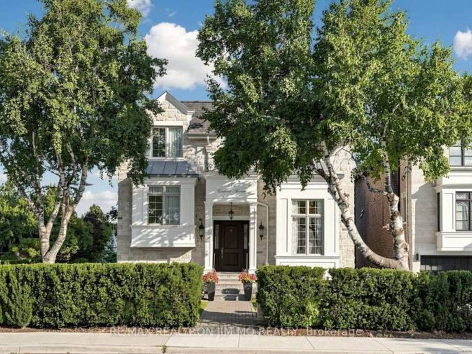 189 EMPRESS AVENUE, Toronto, Ontario M2N 3T7