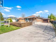 126 ANGELENE STREET Mississauga Ontario, L5G 1X2