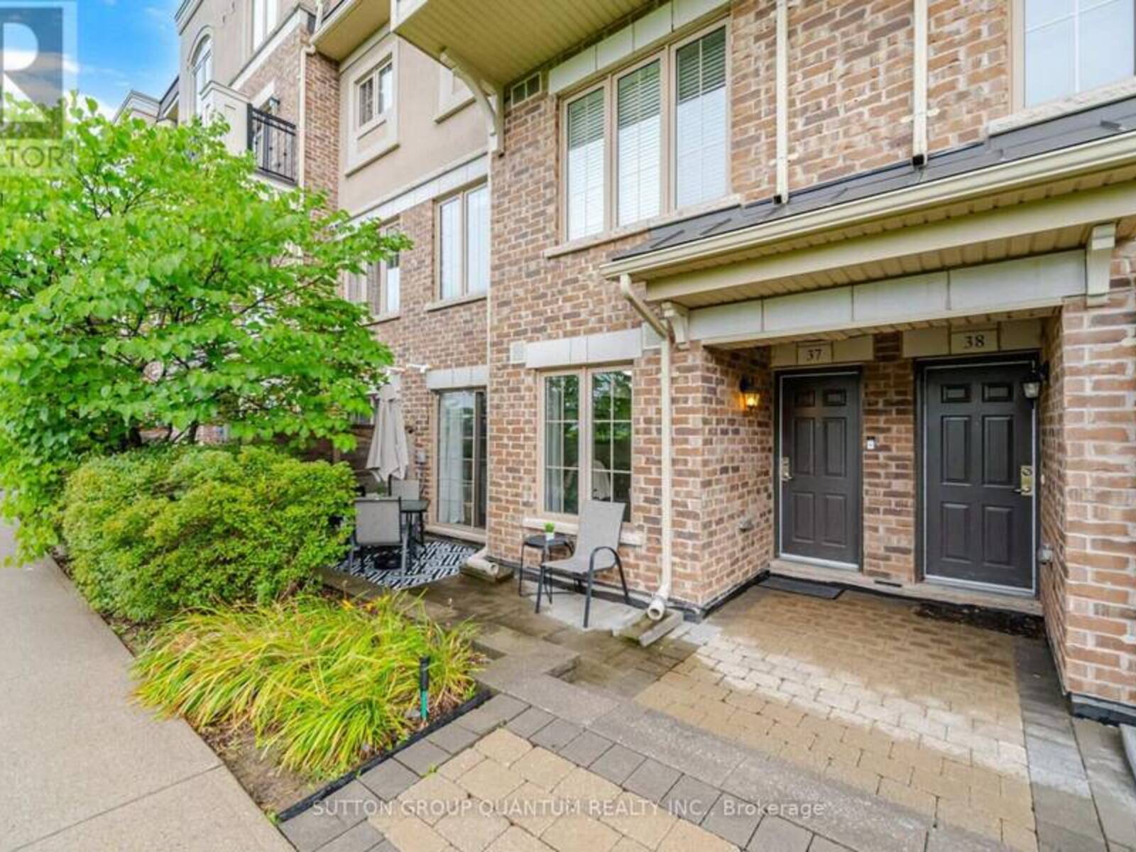 37 - 2441 GREENWICH DRIVE, Oakville, Ontario L6M 0S3