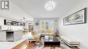 55 JACKSON ELI WAY | Markham Ontario | Slide Image Twelve