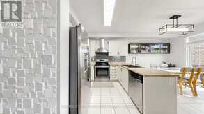 55 JACKSON ELI WAY | Markham Ontario | Slide Image Sixteen