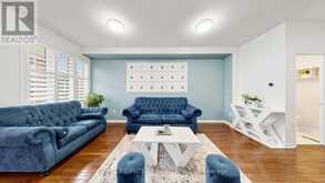 55 JACKSON ELI WAY | Markham Ontario | Slide Image Six
