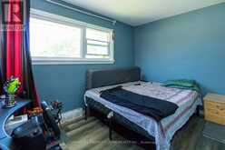 221 STARLIGHT AVENUE | London Ontario | Slide Image Thirteen