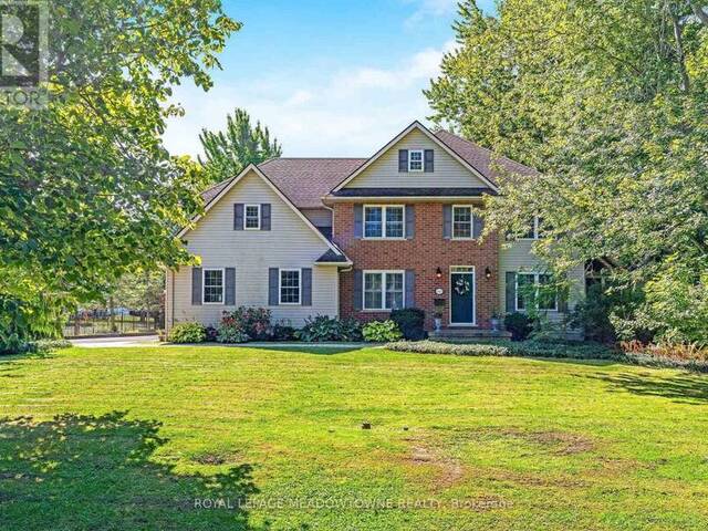 1345 PARKSIDE AVENUE Fort Erie Ontario, L2A 6L4 - 5 Bedrooms Home For Sale