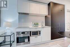 1811 - 33 HELENDALE AVENUE | Toronto Ontario | Slide Image Eight