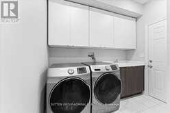131 LEBOVIC CAMPUS DRIVE | Vaughan Ontario | Slide Image Forty-six