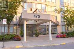 215 - 175 CEDAR AVENUE | Richmond Hill Ontario | Slide Image One