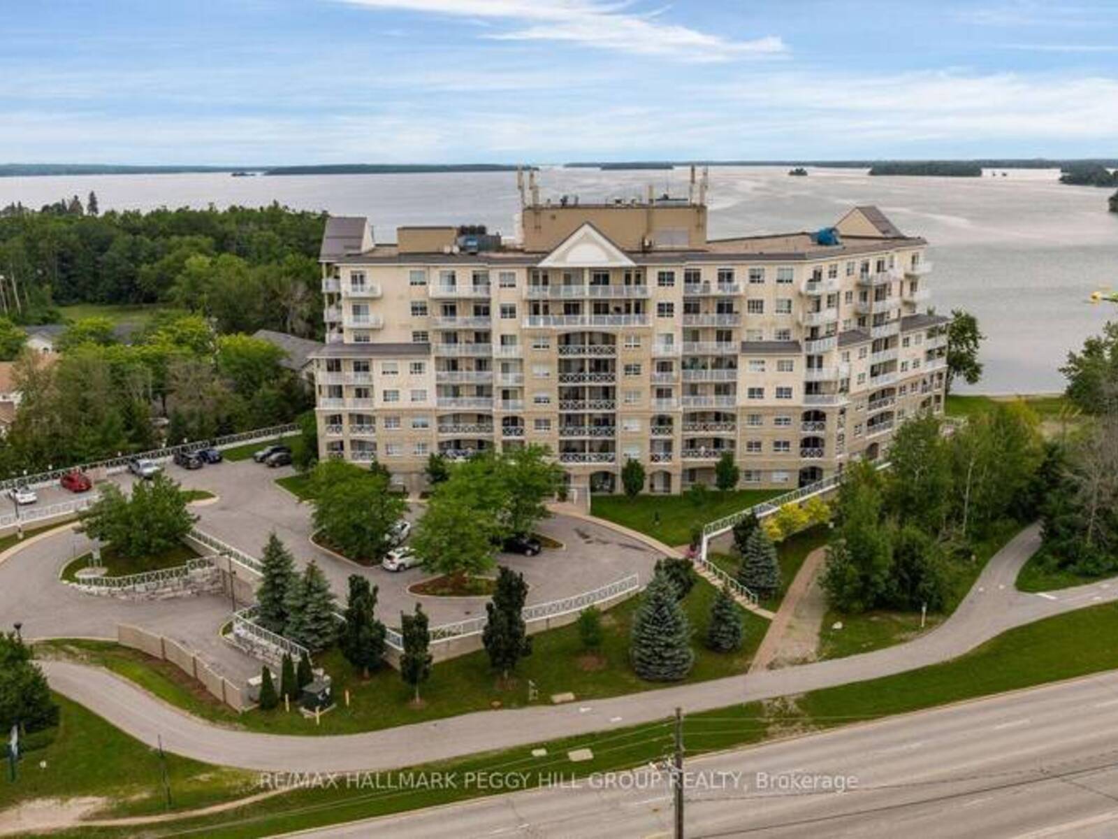 211 - 354 ATHERLEY ROAD, Orillia, Ontario L3V 0B8