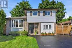 1333 WOODVALE PLACE | Burlington Ontario | Slide Image One