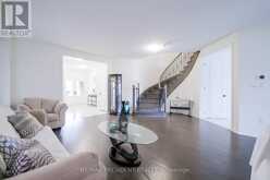 4 CYPRESS POINT STREET | Barrie Ontario | Slide Image Twelve