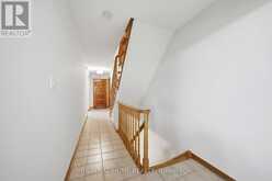 98 BEAVER TERRACE | Toronto Ontario | Slide Image Twenty-nine