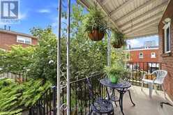 98 BEAVER TERRACE | Toronto Ontario | Slide Image Thirty-eight