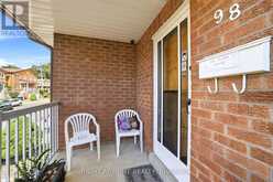 98 BEAVER TERRACE | Toronto Ontario | Slide Image Five