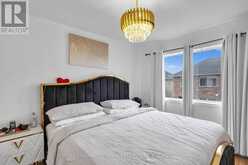 39 DECKER HOLLOW CIRCLE | Brampton Ontario | Slide Image Thirteen