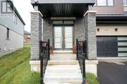 30 HERITAGE WAY | Thorold Ontario | Slide Image Three