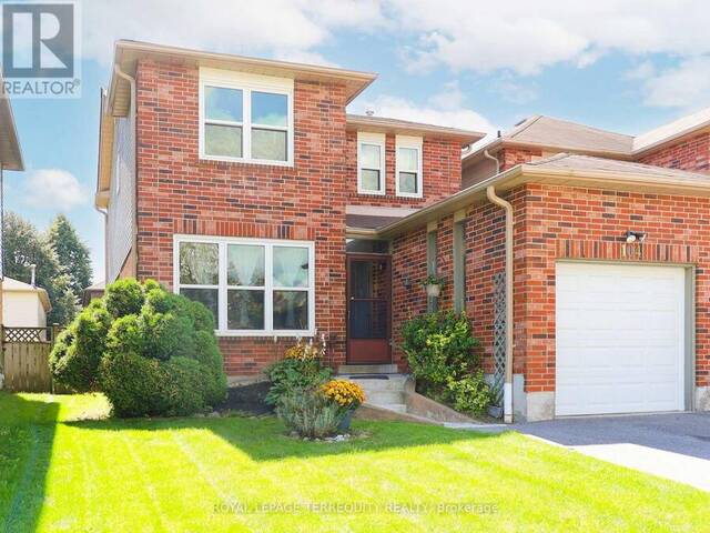 104 GATES CRESCENT Ajax Ontario, L1S 7A1 - 4 Bedrooms Home For Sale