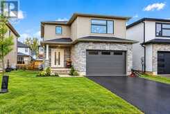74 CASH CRESCENT | Ingersoll Ontario | Slide Image One