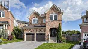 762 MCCUE DRIVE | Oshawa Ontario | Slide Image Two