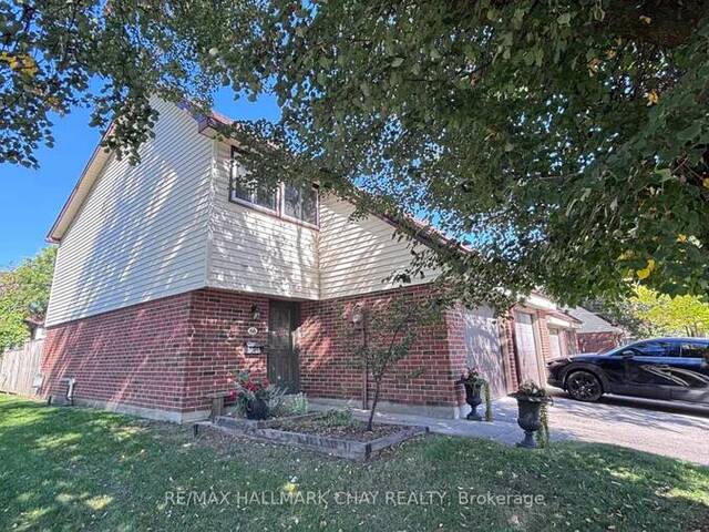 66 - 28 DONALD STREET Barrie Ontario, L4N 4S6 - 3 Bedrooms Condo For Sale